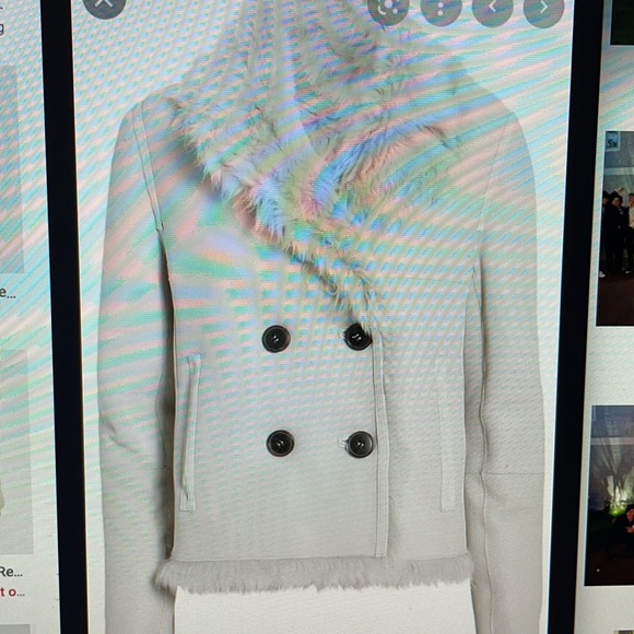 NWT Yves Saloman leather and shearling reversible jacket. - Picture 11 of 15